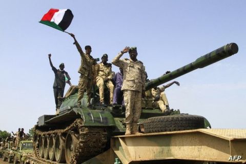 الجيش السوداني يسيطر على أهم مستشفيات الخرطوم.. والقصر الرئاسي مسألة وقت