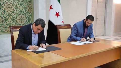Syrian government and SDF sign agreement for forces integration into state institutions