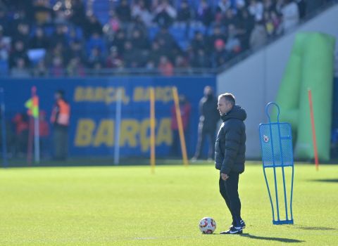 صراع ثلاثي بين برشلونة وريال مدريد وليفربول لخطف موهبة جورجيا الصاعدة