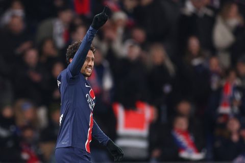 قائد باريس سان جيرمان: جاهزون لتحدي ليفربول في دوري الأبطال