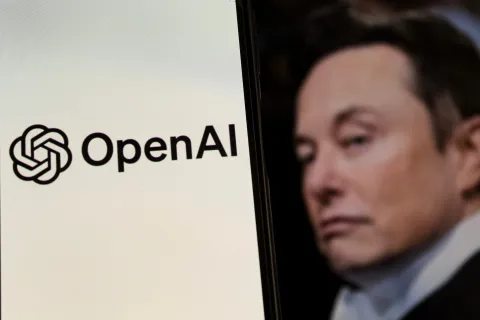 Musk: Starship will launch to Mars end of 2026, accompanied by Tesla robot