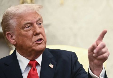 ترامب يهدد إيران بـ 