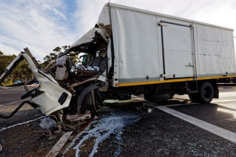10 Egyptians among 12 killed in Libya’s truck-bus crash