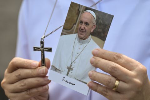Macron to attend Pope Francis' funeral