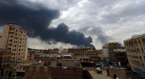 اشتعال فتيل الحرب.. فيديو لحظة قصف 