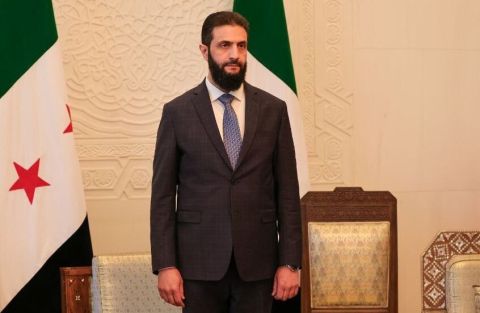الشرع يزور فرنسا غداً في أول زيارة أوروبية له