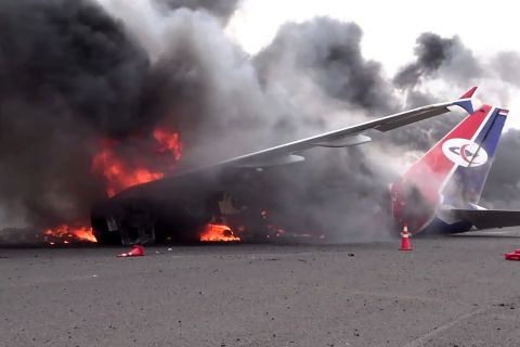 Flights suspended at Sanaa airport amid 'severe damage'