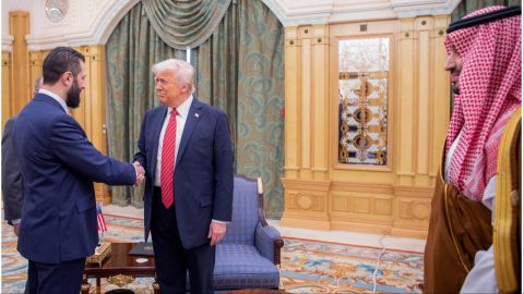 Trump urges Ahmed al-Sharaa to normalize ties with Israel