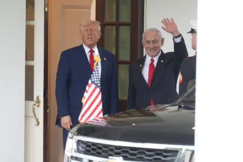 ماذا وراء المكالمة الغاضبة بين ترامب ونتنياهو؟