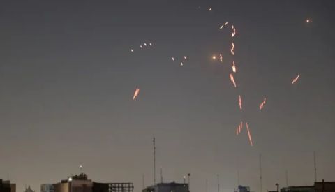 إيران: أسقطنا مقاتلة إسرائيلية.. واعتقال قائدها وتل أبيب ترد
