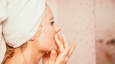 ماسكات تساعد في إنتاج الكولاجين للوجه