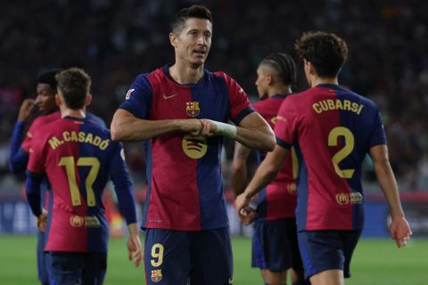 ليفاندوفسكي يتحدث عن حلم دوري الأبطال ومستقبله في برشلونة