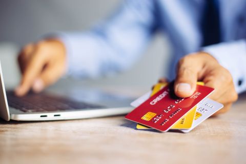 العراق: البطاقات الإلكترونية 