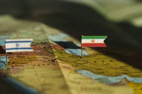 السلطة القضائية الإيرانية: 71 قتيل داخل سجن إيفين