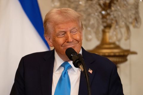 ترامب: الرئيس الصيني ذو رأس عنيد ويصعب إبرام اتفاق معه