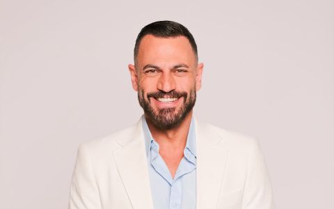 ردّ ناري من نيقولا معوض على المدافعين عن فضل شاكر: 