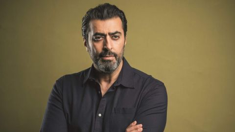 باسم ياخور يثير الجدل باعتذار مفاجئ عن تصريحات سياسية سابقة