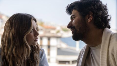 Afra Saraçoğlu ditches ‘Yalı Çapkını’ flame for Engin Akyürek in bold new romance series