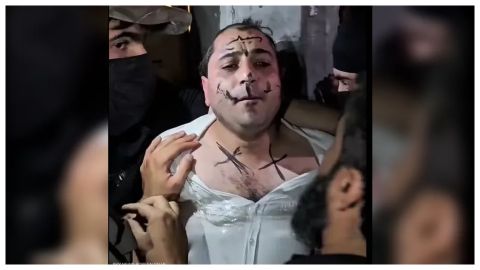  الاعتداء على فنان سوري والكتابة على وجهه بذل