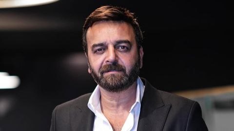 سامر المصري يتصدّر الترند بغنائه 