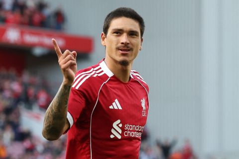 الهلال يتوصل لاتفاق مع ليفربول بشأن داروين نونيز