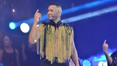 تفاصيل أزمة مسرحية محمد صبحي.. ألفاظ وإيحاءات خادشة للحياء 