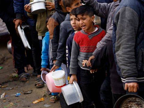 رسميًا: الأمم المتحدة تعلن تفشي المجاعة في غزة وتحذر من قتل نصف مليون إنسان 