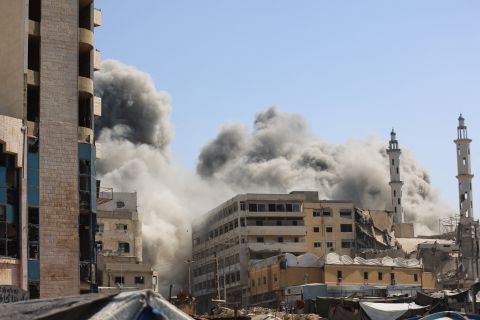 Israeli strikes kill 50 in Gaza as journalists among victims 