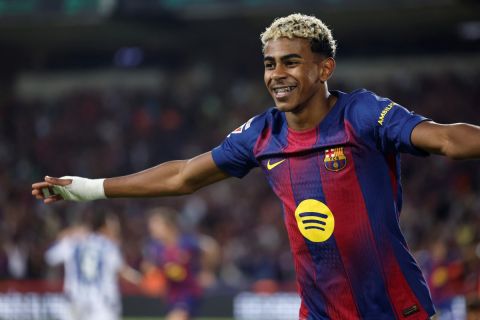 برشلونة يضع خطة دقيقة لعودة لامين يامال قبل الكلاسيكو