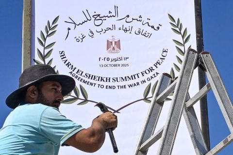 Egypt places Russian air defense system to secure peace summit