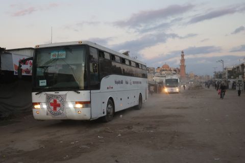 Israel: Red Cross receives 7 hostages, 1,716 Palestinian prisoners to be released