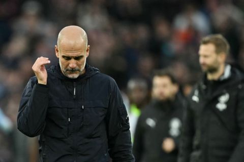 كابوس غوارديولا يتحول إلى طوق نجاة: القائمة الكبيرة تنقذ مانشستر سيتي