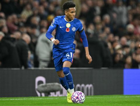 أنشيلوتي يشيد باستيفاو: البرازيل وتشيلسي محظوظان بامتلاكه