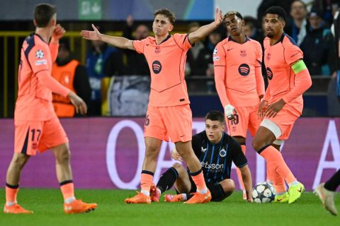 فليك في موقف حرج..برشلونة مطالب بالفوز أمام سيلتا لاستعادة الثقة