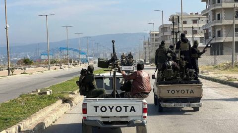 فيديو: وصول متهمي انتهاكات الساحل إلى المُحاكمة