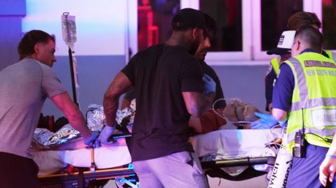 فيديوهات صادمة: إطلاق نار خلال احتفال يهودي في أستراليا