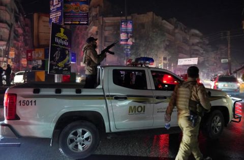 حلب.. بدء نقل المقاتلين الأكراد إلى منطقة الإدارة الذاتية