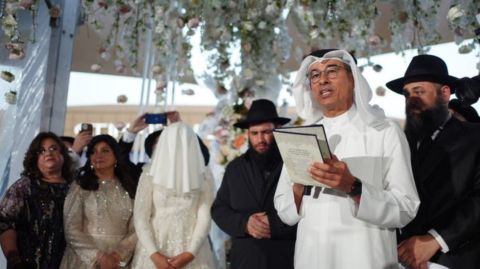 فيديو: زواج حاخام إسرائيلي من شابة إماراتية 