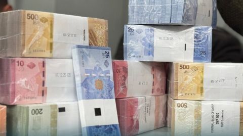 إجراء مفاجئ من مصرف سوريا عند استبدال الليرة