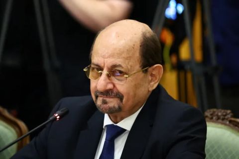 ماذا حمل الاجتماع الأول للحكومة اليمنية الجديدة في عدن؟