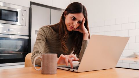 كيف تتغلب على الملل في العمل وتستعيد حماسك؟