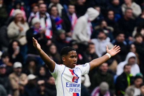 وكيل إندريك: اللاعب سيعود إلى ريال مدريد في نهاية الموسم