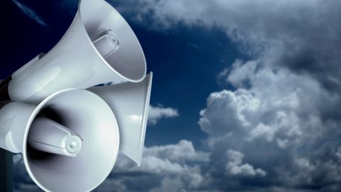 إرشادات السلامة عند سماع صفّارات الإنذار