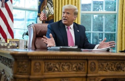 بينهم مسعفون.. قتلى في غارات إسرائيلية عنيفة على جنوب لبنان