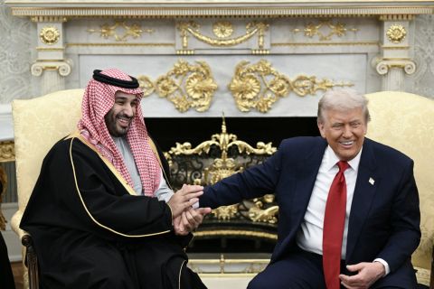 Saudi crown prince reportedly urges Trump to intensify strikes on Iran