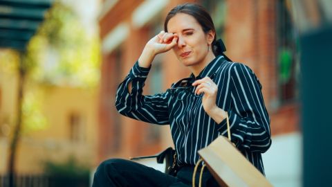 طرق علاج حساسية العين في فصل الربيع