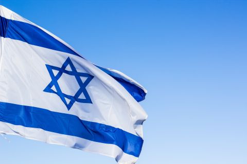 سفير إسرائيل: الحرب على إيران تسير بشكل سريع 