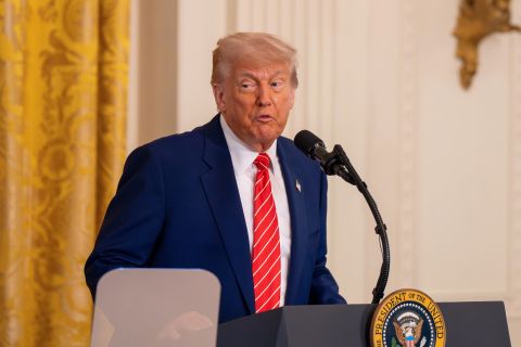 ترامب: الولايات المتحدة بعيدة عن المستوى المطلوب من الأسلحة