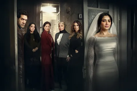 محمد سامي يفاجئ مي عمر في موقع التصوير ويقضي معها إجازة خاصة