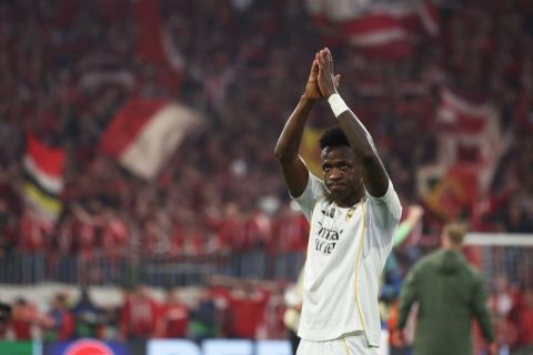 أزمة عقد فينيسيوس تضع ريال مدريد تحت الضغط